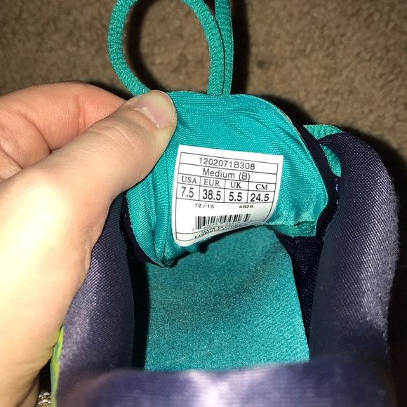 Brooks! - Picture 3 of 4